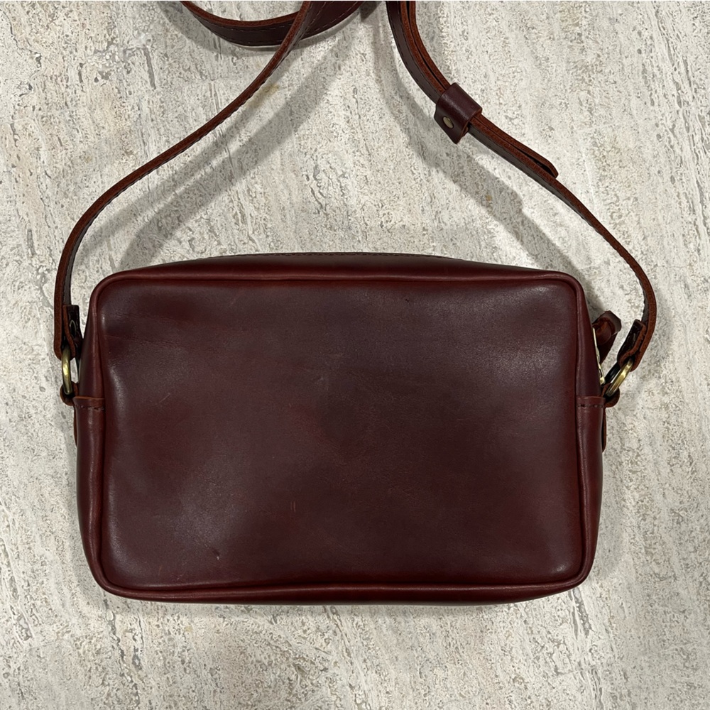 Portland Leather Goods Crossbody Shoulder Bag - Picture 4 of 7